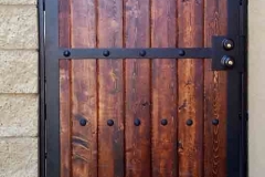 be5d2cf7ec08775d4680bd5da2adb962--wood-gates-gate-design